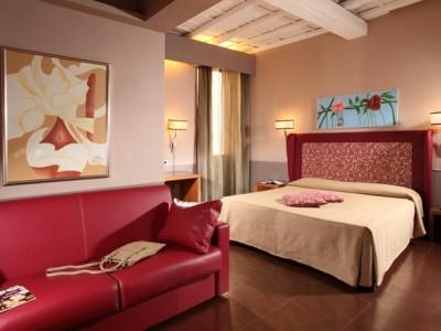 Condotti Palace Roma
